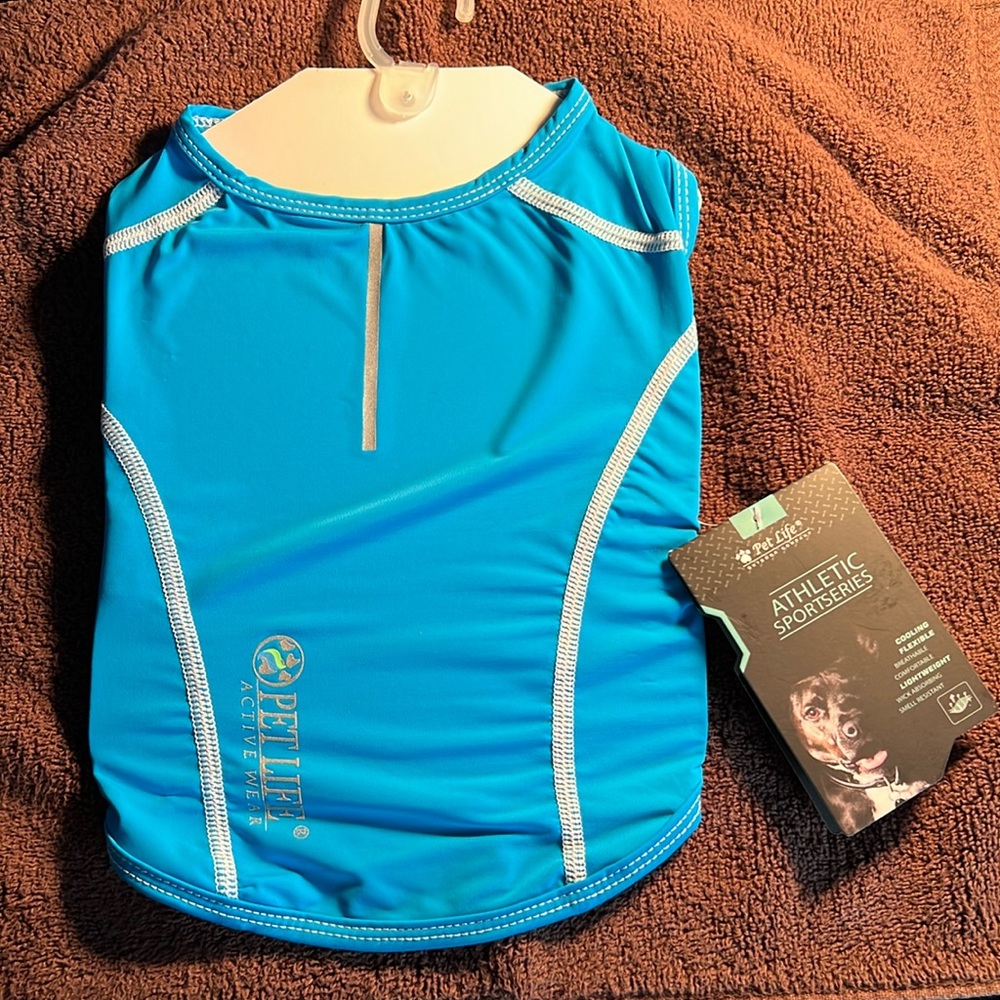 ATHLETIC doggy shirt!